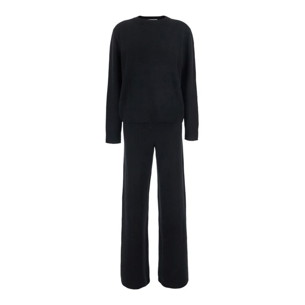 Soft Goat Women Cashmere Set With Elegant Details In Black Cashmere For Women